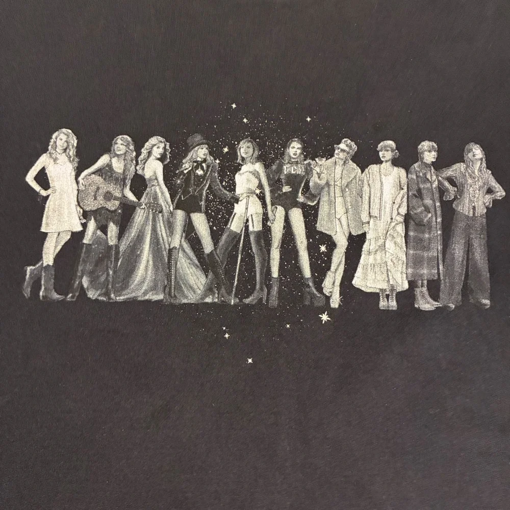 Taylor‎ Swift Midnights Size Medium Graphic Sweatshirt Crewneck Eras Tour